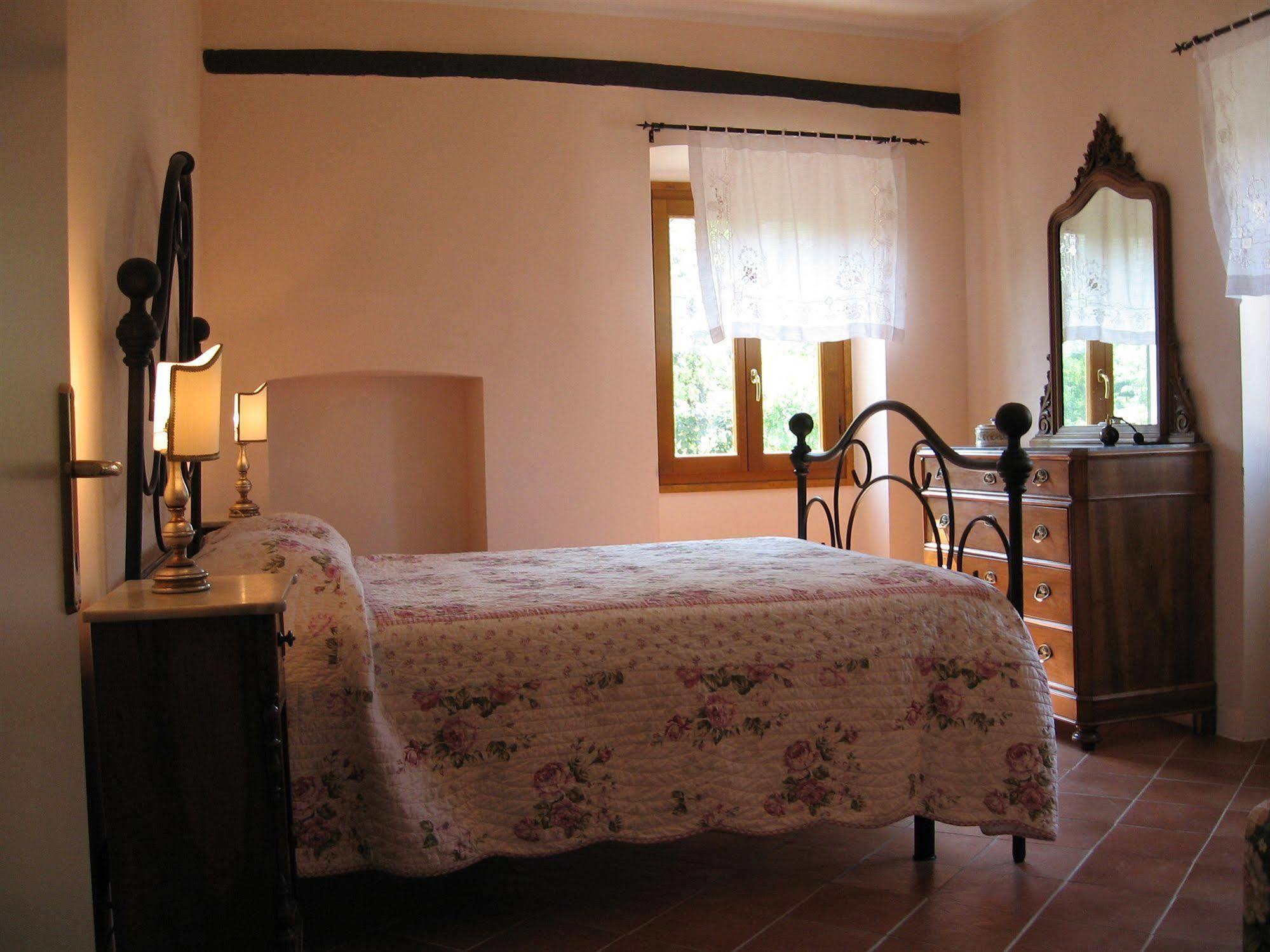 Agriturismo Cascina Tollu Сан-Джакомо Экстерьер фото